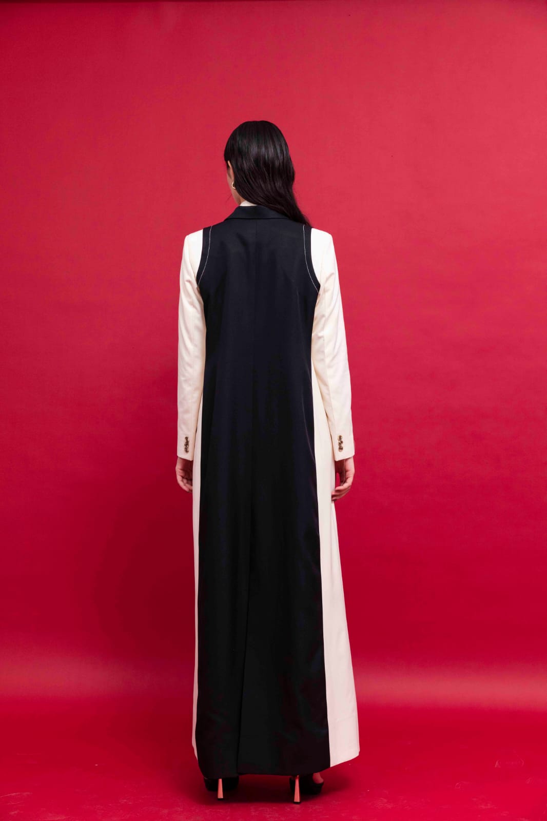 Double Stitches Tailored Black Blazer : Back view