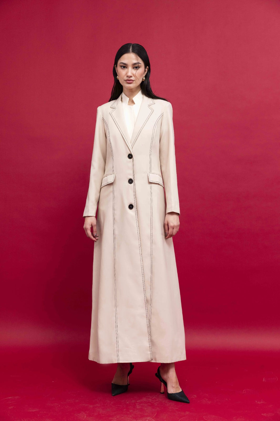 Women's Beige Tailored Blazer : Front view