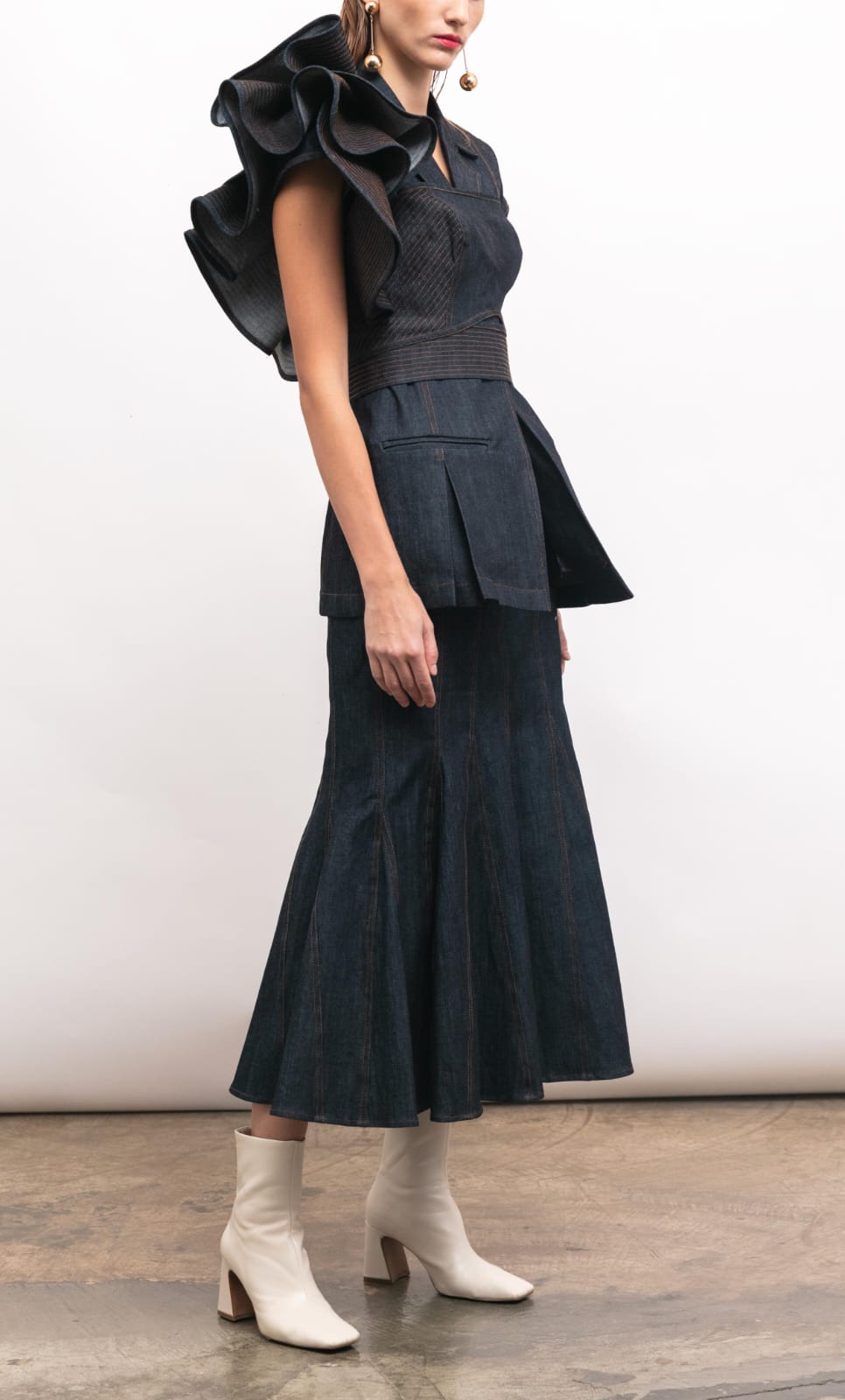 Ruffles Corset Top for Women – Chic Corset Shirt with Ruffles : Side view