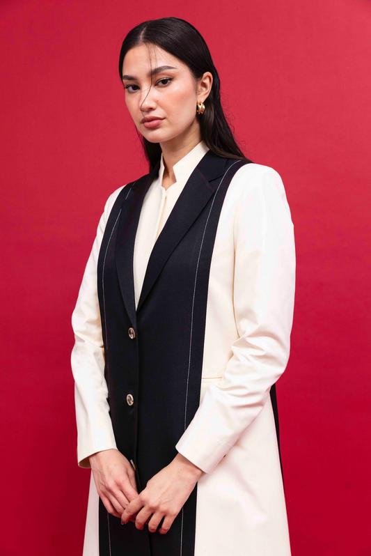Double Stitches Tailored Black Blazer : Front view