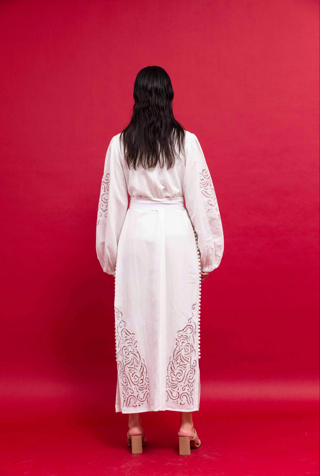 Embroidered Buttoned Kaftan : Back view