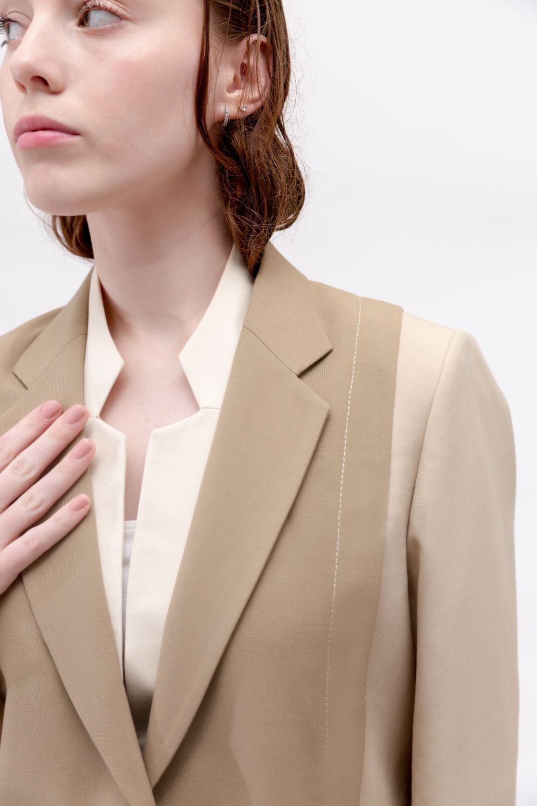 Layered 2 Tone Long Blazer : Front view