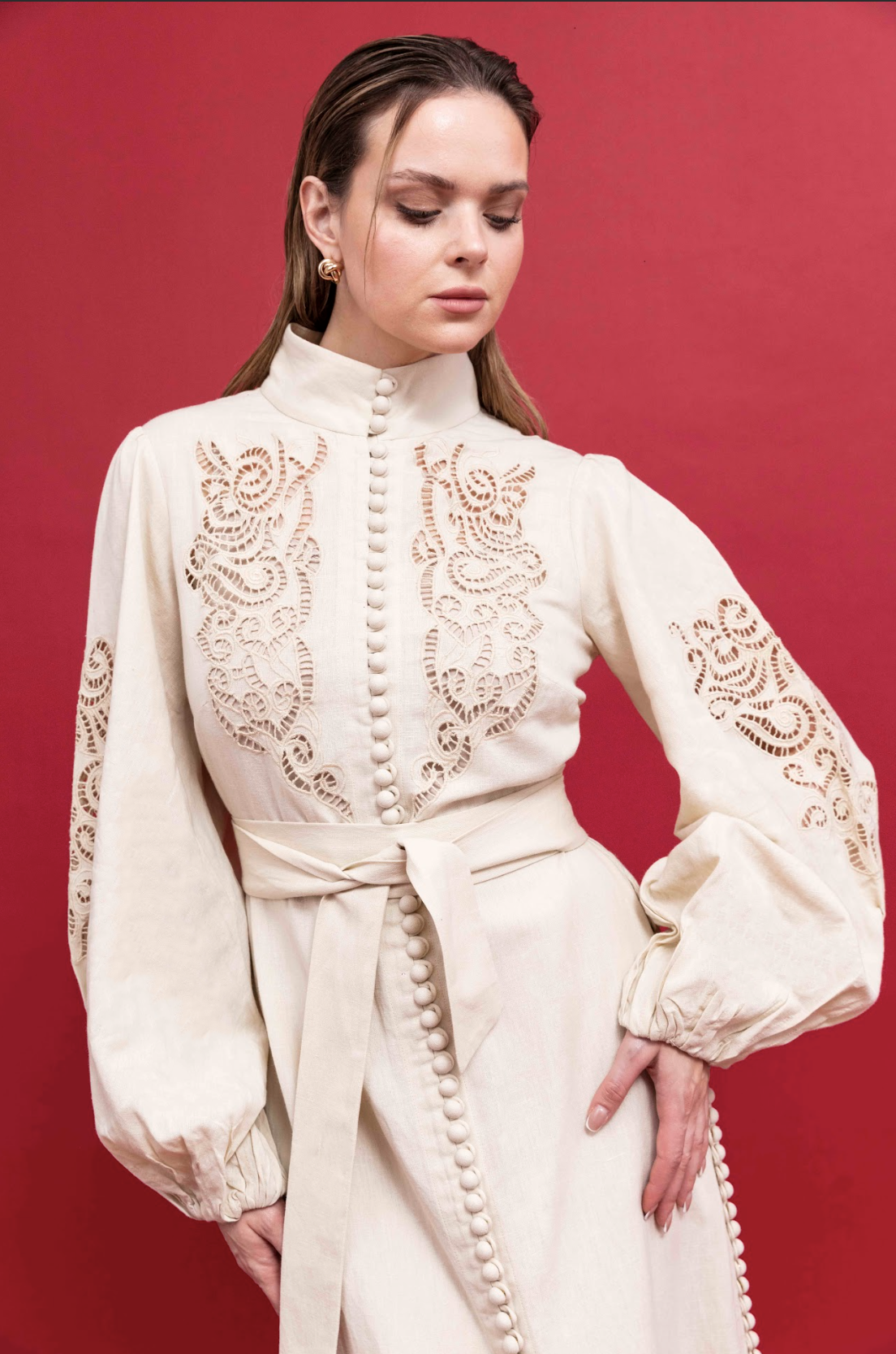 Embroidered Buttoned Kaftan : Front view