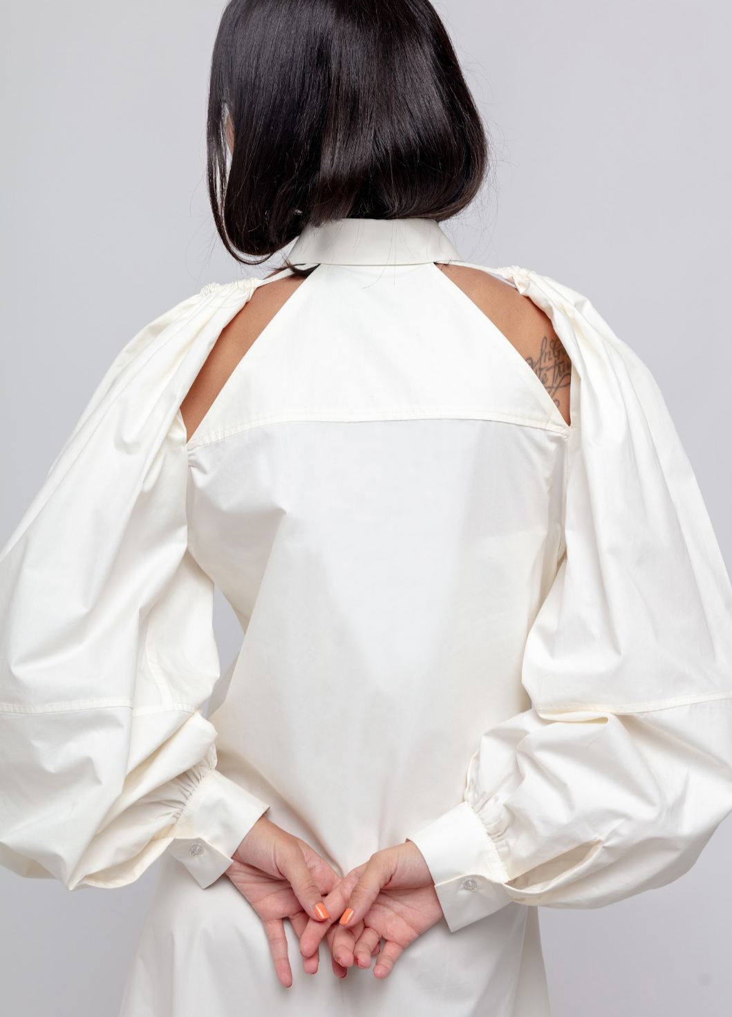 Oversized Sleeve Cotton Dress with Open Shoulders & Belt : Back view