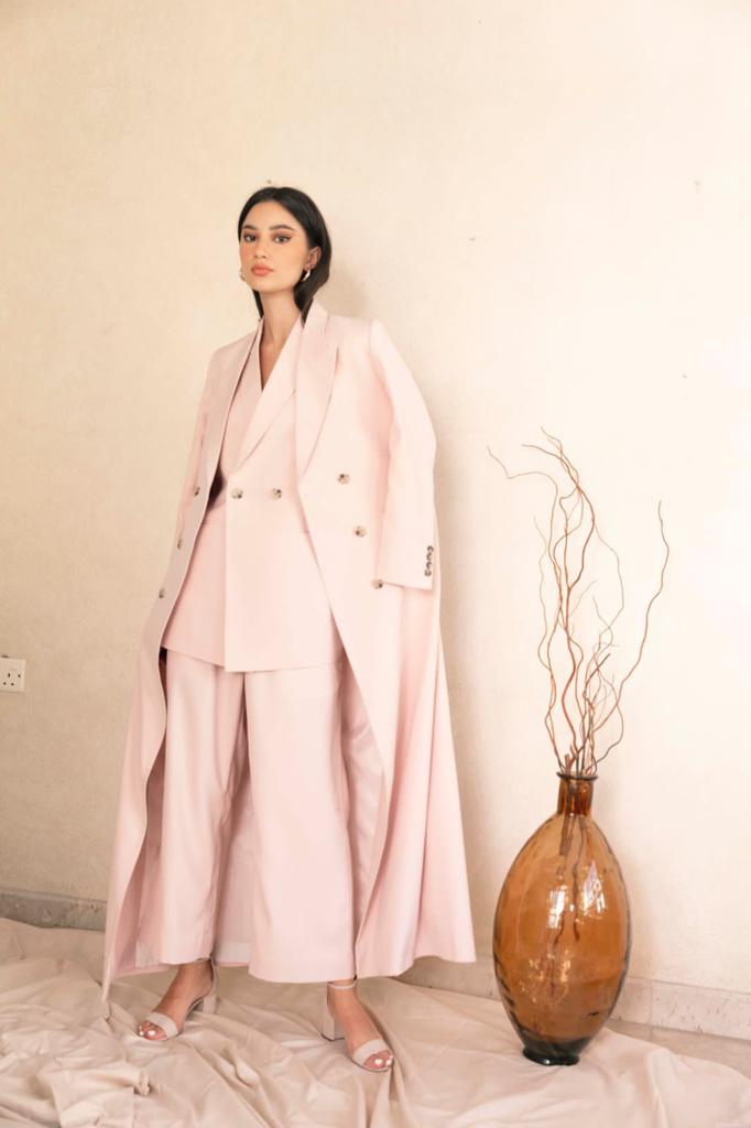 Baby Pink Crepe Long Jacket : Front view