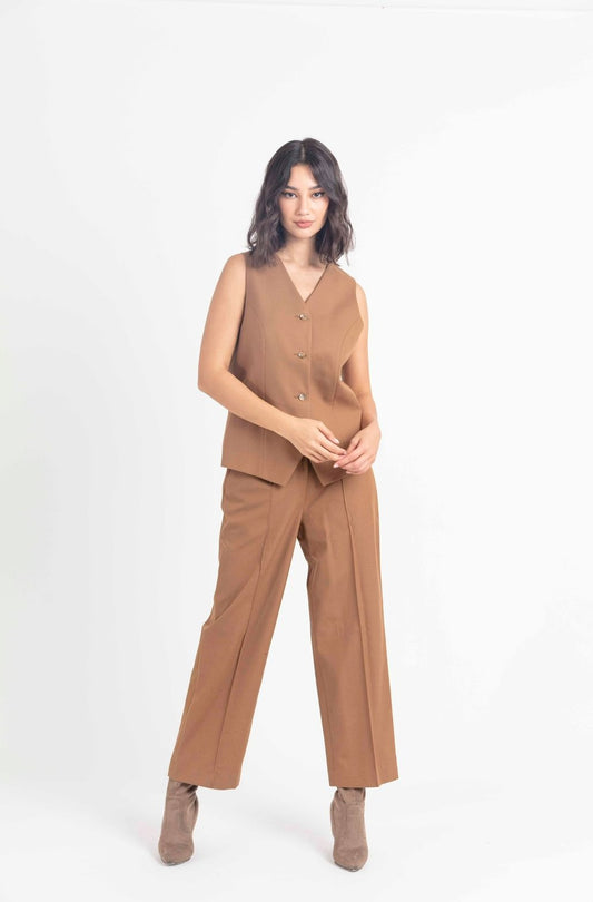 Camel Brown Vest and Pants Set : Front view