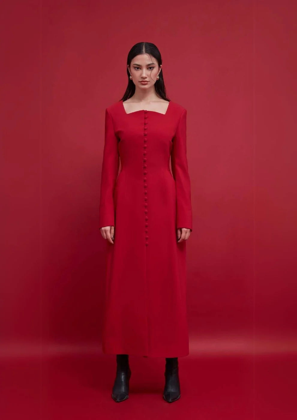 Structured buttoned dress