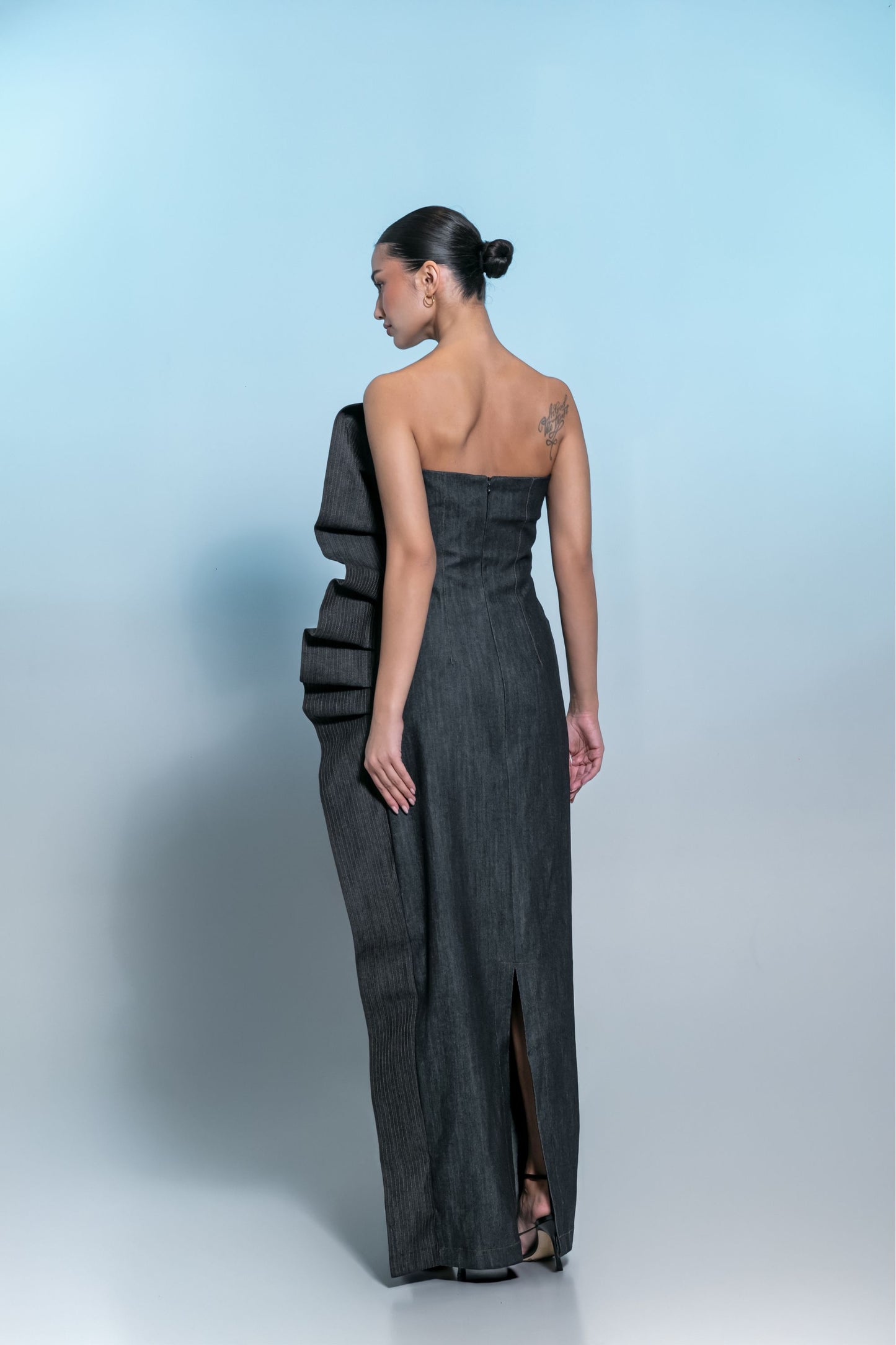 Denim decollate ruffled Gown