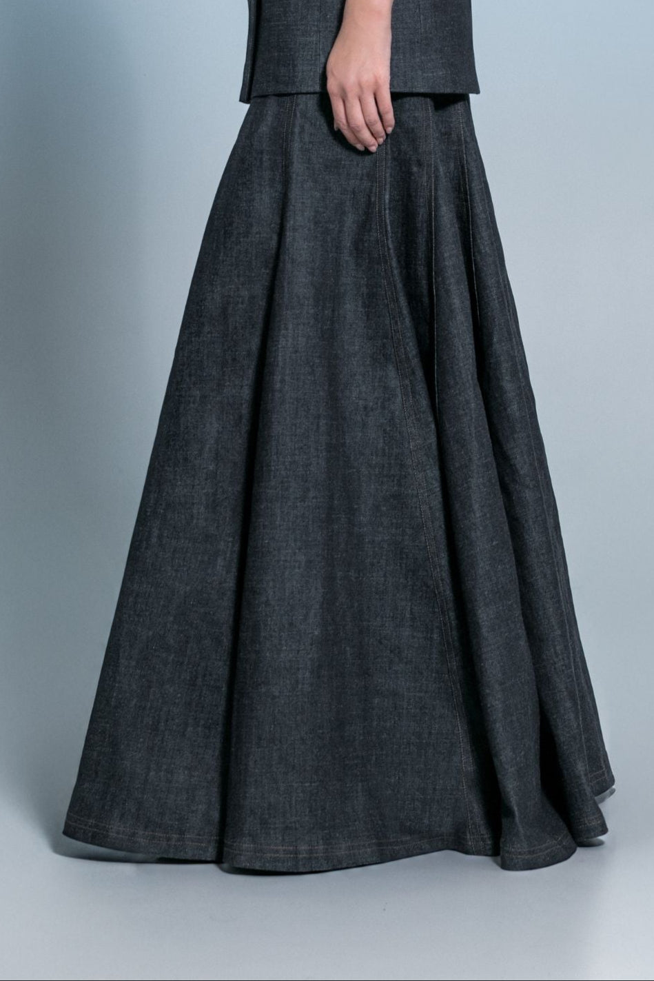 Maxi denim double stitched skirt