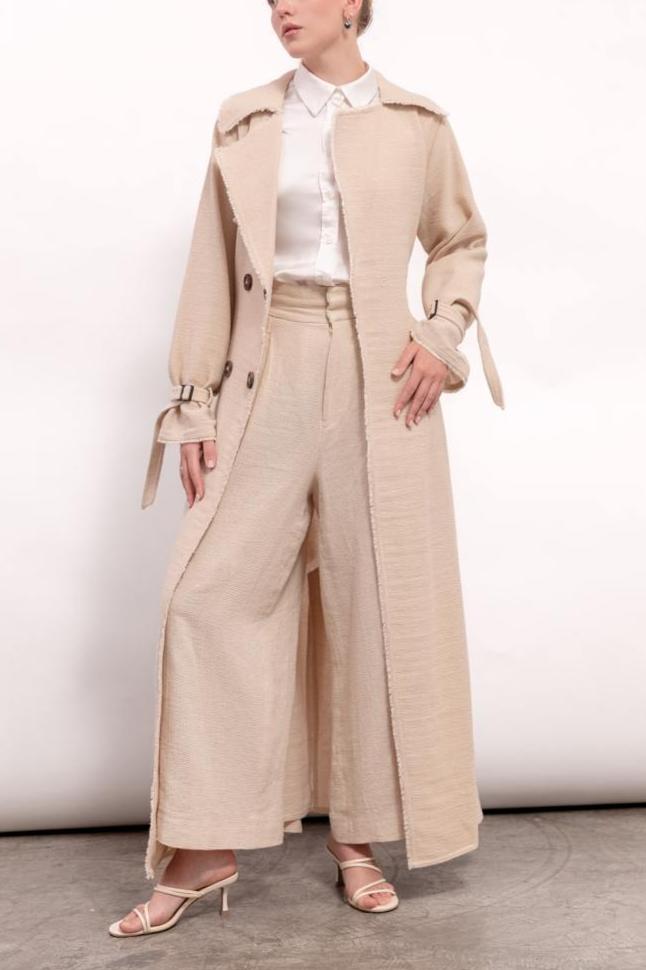 Cotton Mesh Long Trench Coat : Front view