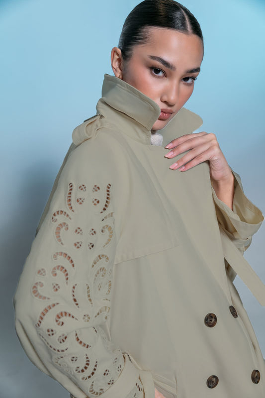 Embroidery Sleeve trenchcoat